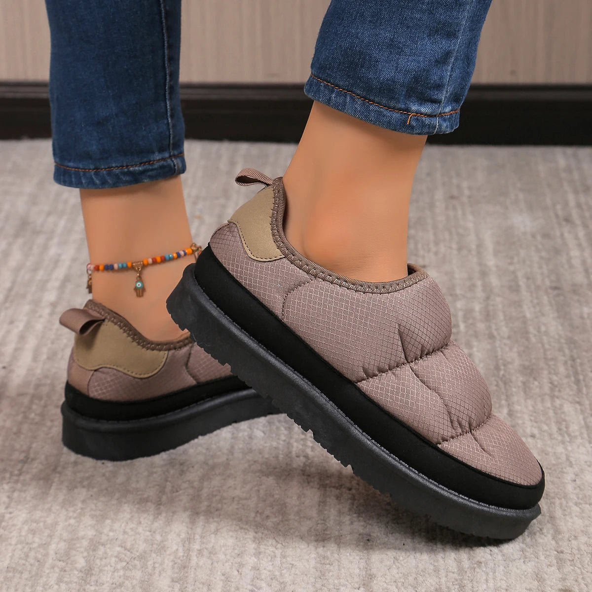 women's shoes new bread vamp women's snow boots warm short plush boots large size women's winter casual shoes casual sneaker