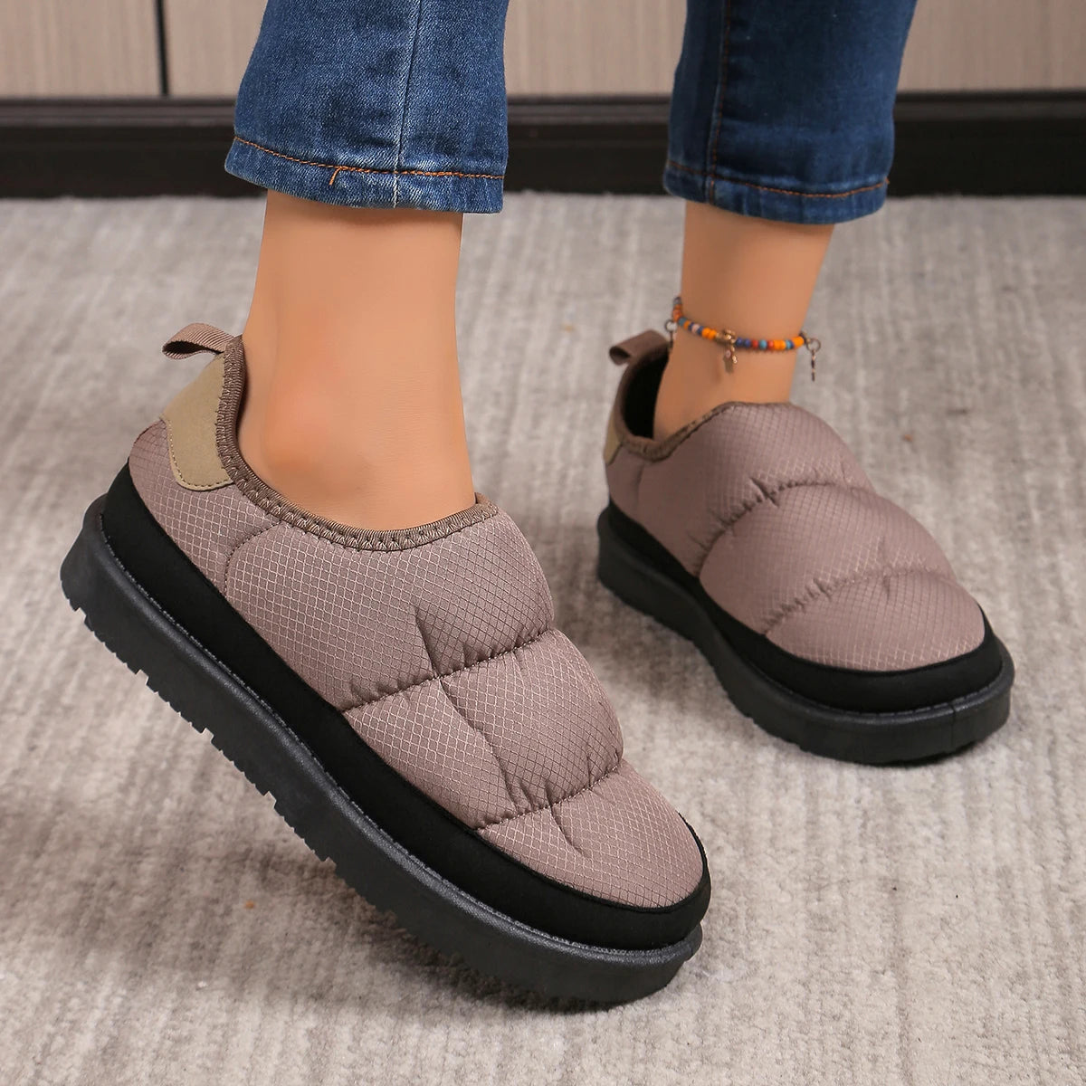 women's shoes new bread vamp women's snow boots warm short plush boots large size women's winter casual shoes casual sneaker
