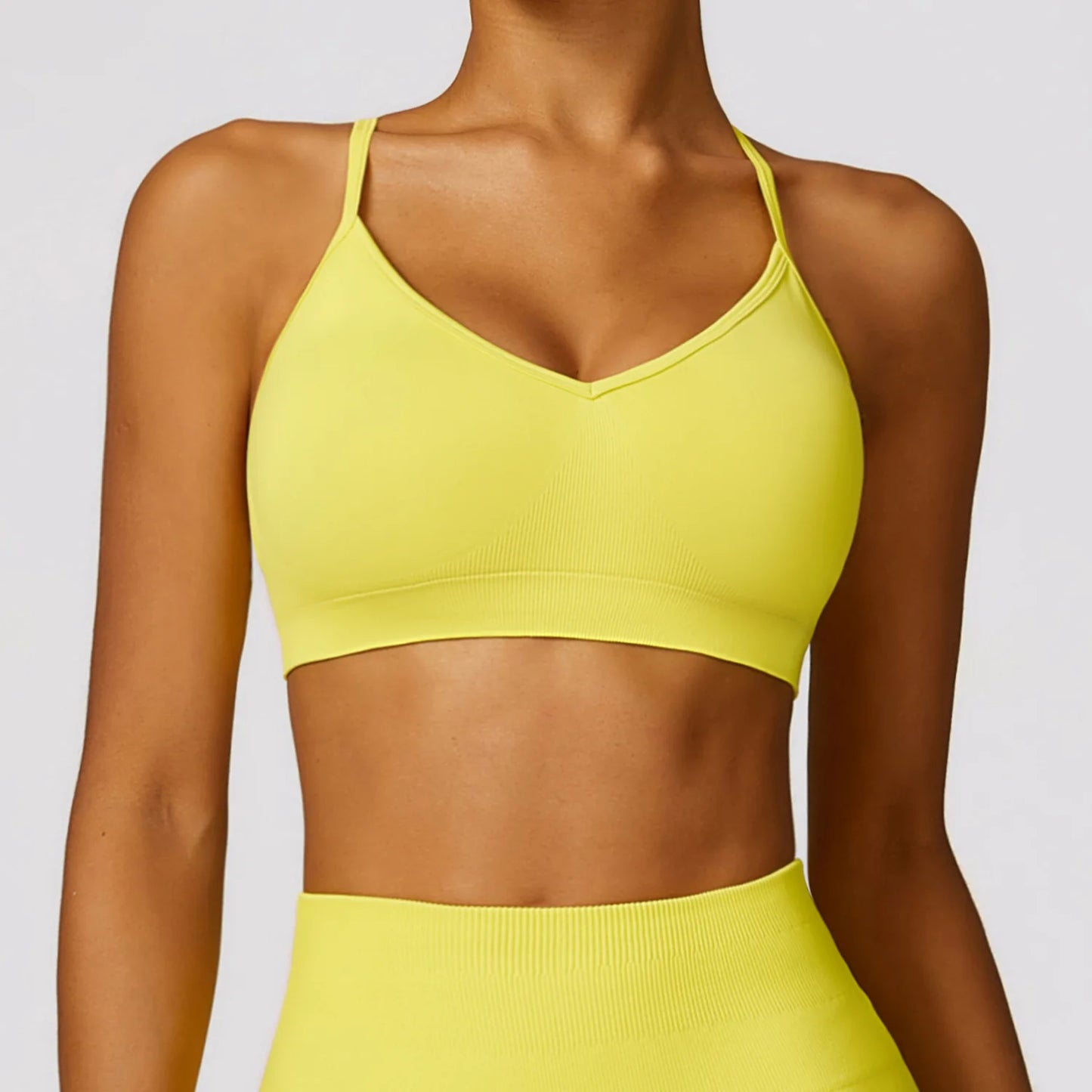 New Women's Gym Sports Bra Tops Seamless Hollow Out Criss Cross Quick Drying Yoga Underwire Open Back High Support Running Bras
