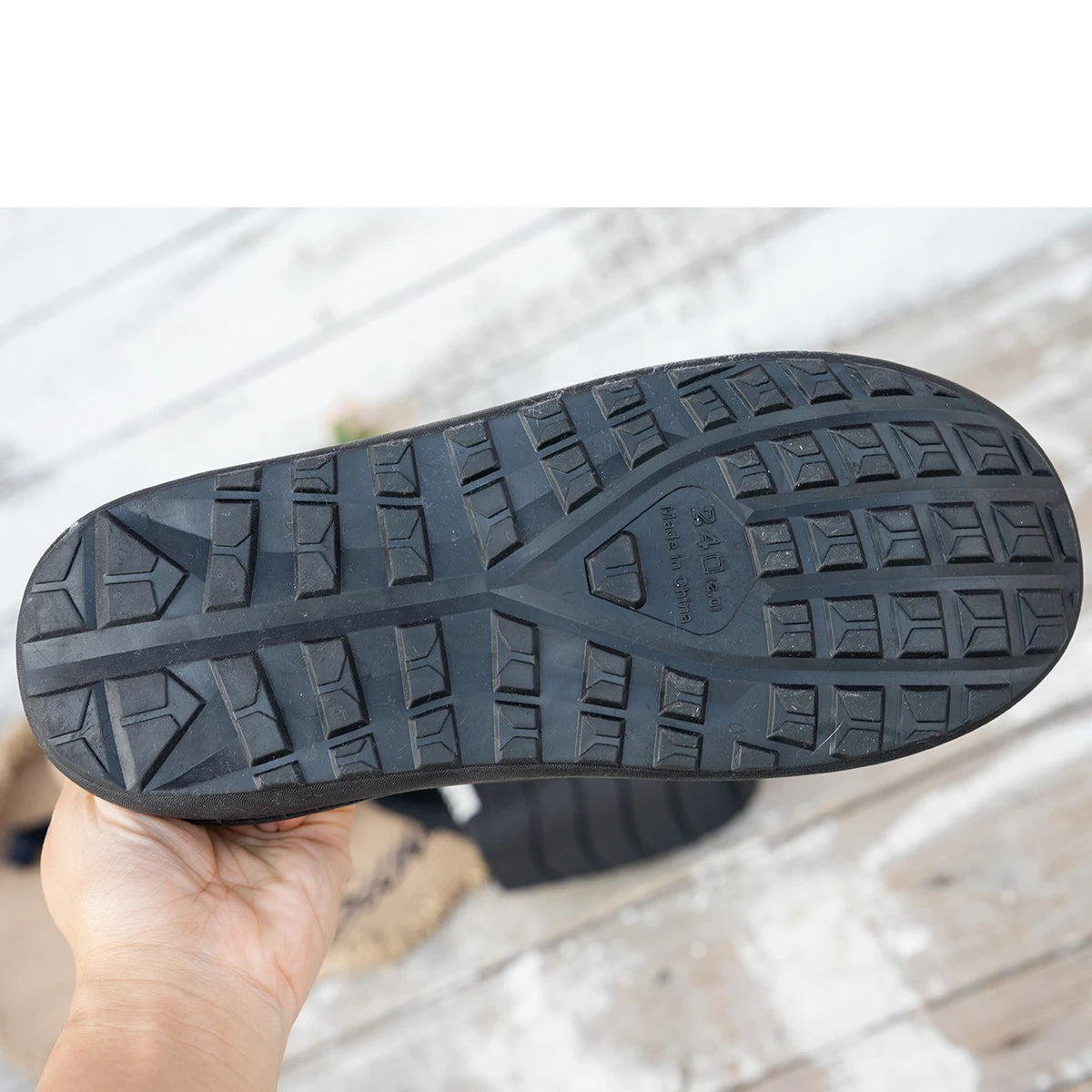 Wwomen's shoes waterproof raincoat memory cotton men's and women's cotton slippers cross-border  lazy one pedal casual sneake